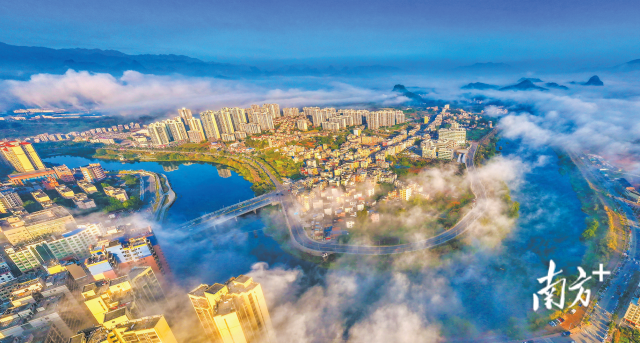 連州加快建設成為一座有希望、有支撐、有特色、有溫度的粵湘桂交界區(qū)域中心城市。丘貴星 攝