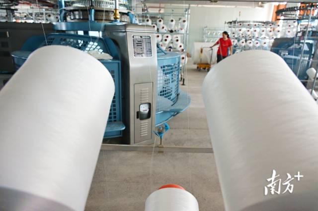 連州市宏圖新材料有限公司。黃津 攝